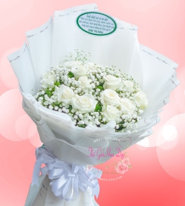 Bó Hoa Hồng Trắng Kiêu Sa HB054