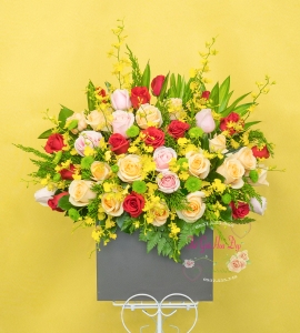 Bình Hoa Tươi Dễ Thương LG144