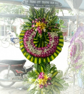 KỆ HOA CHIA BUỒN CB042