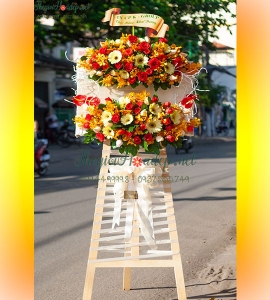 Kệ Hoa Chúc Mừng Theo Phong Cách Hiện Đại KT094