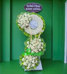 Kệ Hoa Chia Buồn 3 Tầng Sang Trọng CB299