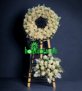 Vòng Hoa Chia Buồn Sang Trọng CB257