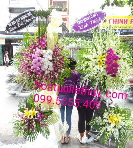 KỆ HOA CHIA BUỒN CB030